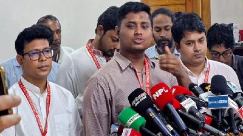 শাপলা ছাড়া কোনো বিকল্প নেই: হাসনাত