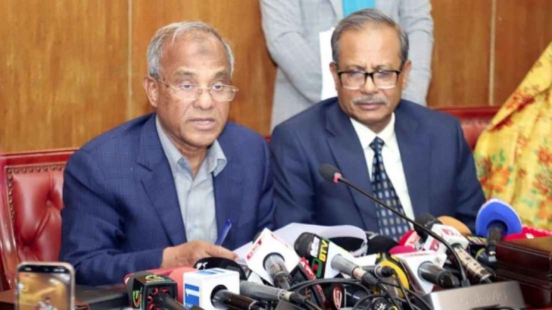 পদত্যাগ করলে এখানে বসতাম না : স্বরাষ্ট্র উপদেষ্টা